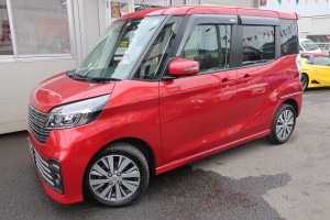 デイズルークス　ライダー　ハイウェイスターGターボベース　後期型　希少モデル　純正ＳＤナビ＆フルセグＴＶ＆全方位カメラ　両側パワースライドドア