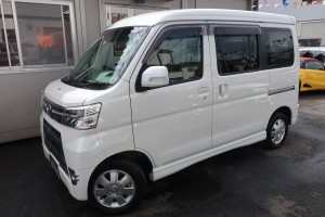 アトレーワゴン　カスタムターボＲＳリミテッドＳＡⅢ　４ＷＤ　後期型　希少４ＷＤ＆ターボ車　純正メモリーナビ＆フルセグＴＶ＆Ｂカメラ付き♪