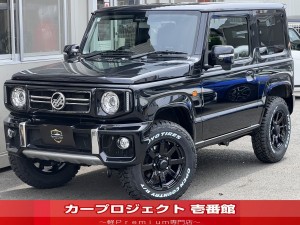 ジムニー　ＸＣターボ　４ＷＤ　オートマ車　４型　ダムドリトルＧ仕様　１０．１型ディスプレイオーディオ　背面ハードカバー　社外１６アルミ　オプカンＲＴタイヤ　シートヒーター　バックセンサー　カープレイ　アンドロイドオート　ＢＴ接続　ＵＳＢ　走行２４０Ｋｍ