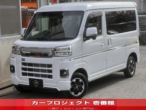 ピクシスバン　クルーズターボ　４ＷＤ　視界補助パック　ＬＥＤパック　純正ナビ　フルセグ　Ｂカメラ　リアスポ　ＯＰアルミ　Ｅスターター　マルチレール＆サイドバー＆ネット　シートカバー　オプションメッキ（グリル／バックドア＆サイド＆ミラー）　走行９４００Ｋｍ