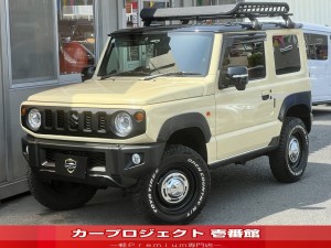 ジムニー　ＸＣターボ　４ＷＤ　２トーンカラー　リフトＵＰカスタム　カロＤＡ　カープレイ　ＥＴＣ　ルーフラック　ＯＰサイドエアロ　ＷＡＬＤ赤革調シートカバー　リア３面スモーク　ＣＬリンクサス　モンスポバイザー　ＤＥＡＮ１６インチＡＷ　オプカンＲＴ