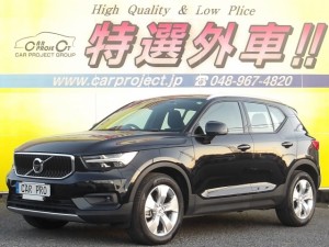 XC40 B4 AWD モメンタム