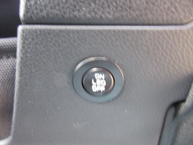 image23