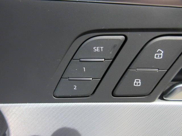 image17