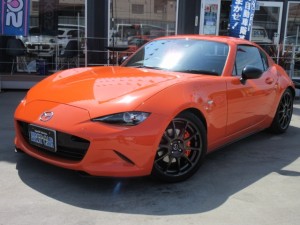 ロードスターＲＦ　３０ｔｈ記念車　限定車　ＢＯＳＥサウンド　純正ナビ　フルセグＴＶ　Ｂカメラ　専用半革レカロ　シートヒーター　クルコン　レーンキープ　リアソナー　ＳＣＢＳ　テイン車高調　ＨＫＳチタン調マフラー　専用アルミ　オレンジブレンボキャリパー　走行１４５００ｋｍ