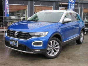 ＶＷ　Ｔ－ロック　ＴＳＩスタイルデザインパッケージ　ワンオーナー　電動テールゲート　純正ナビ　バックカメラ　ＥＴＣ２．０　アシストシステム　アンドロイドオート　アップルカープレイ　ミラーリンク　ＬＥＤライト　純正１７アルミ　走行２１３００ｋｍ