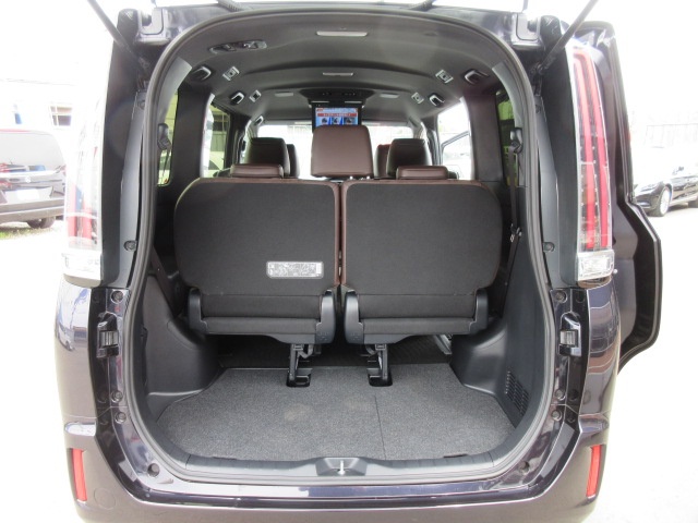 image18