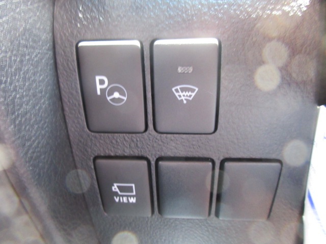 image28