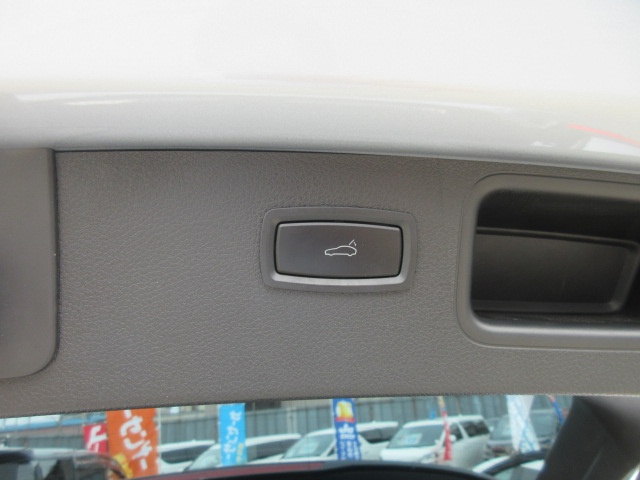 image17