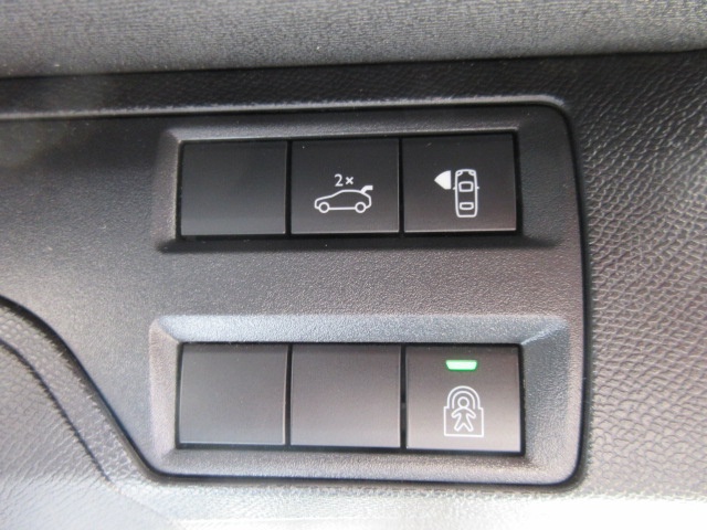 image23