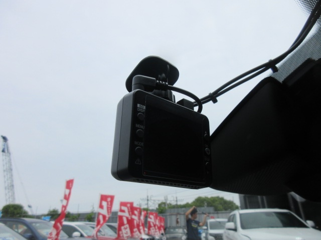 image29