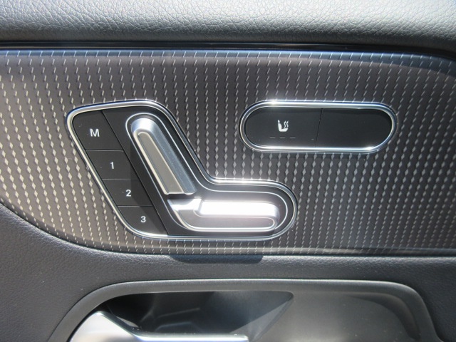 image23