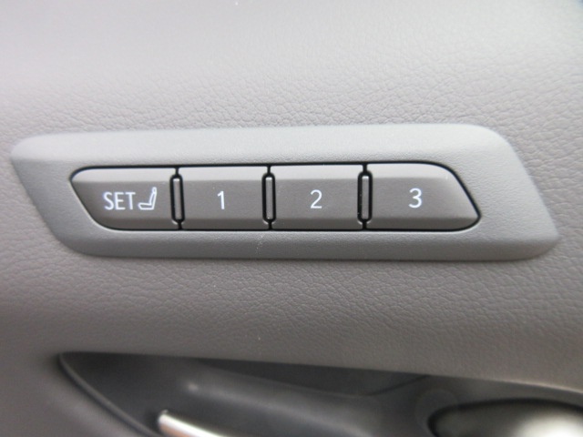 image18