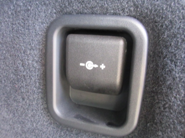 image25