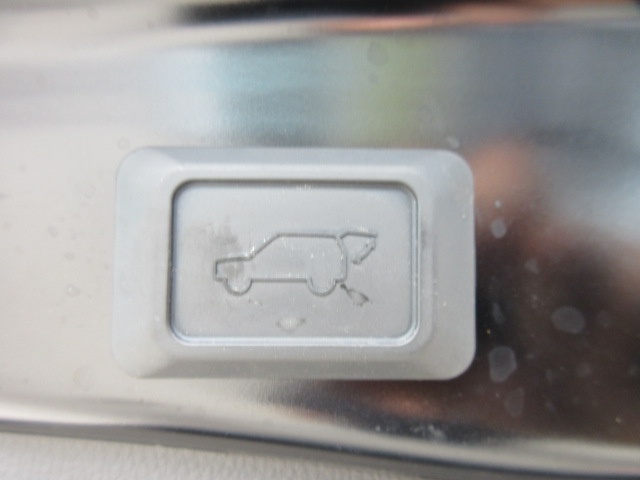 image23