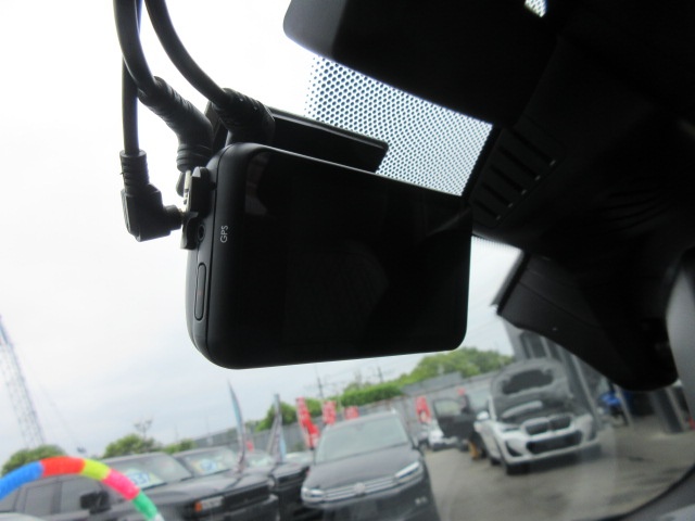 image23