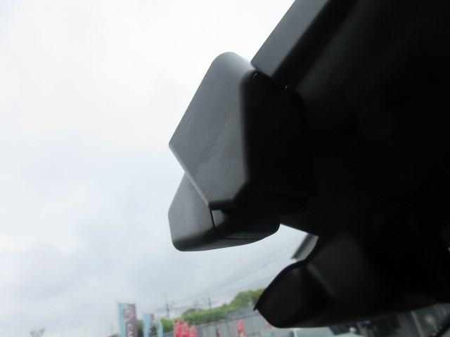 image23