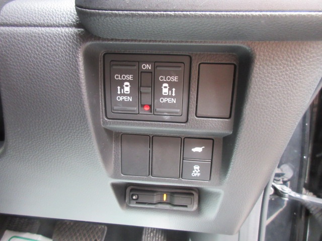image23