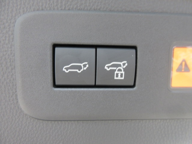 image25