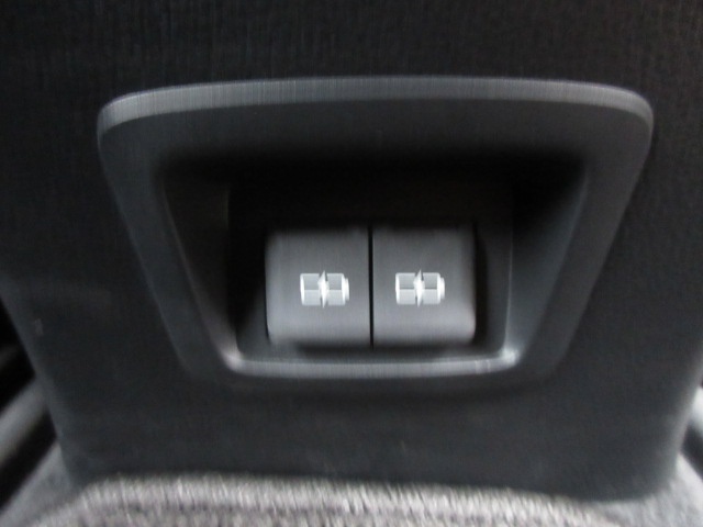 image18