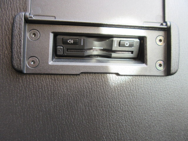 image23