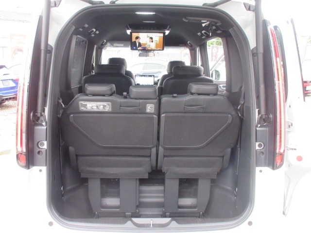 image18